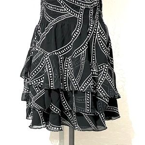 White House Black market Skirt